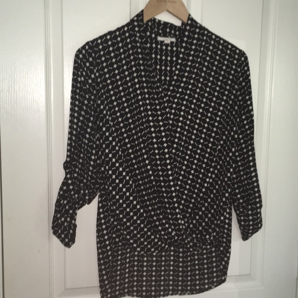 Pleione Wrap Blouse - Picture 2 of 4